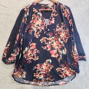 Torrid Blue Challis Embroidered Sleeve Floral Blouse Size 1X Dainty Flowy Career